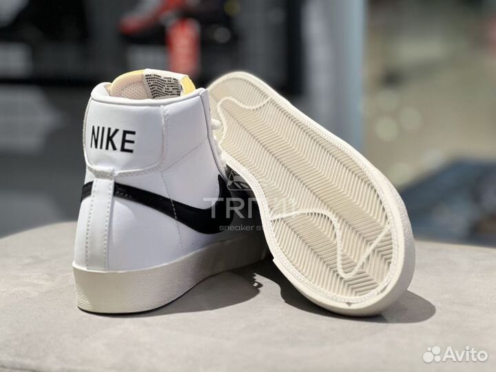 Кроссовки Nike Blazer Mid 77 Vintage White Black