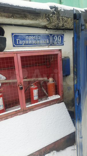 Гараж, > 30 м²