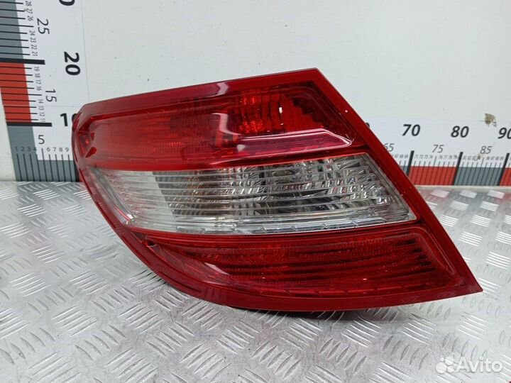 Фонарь для mercedes-benz C-Class (W204)