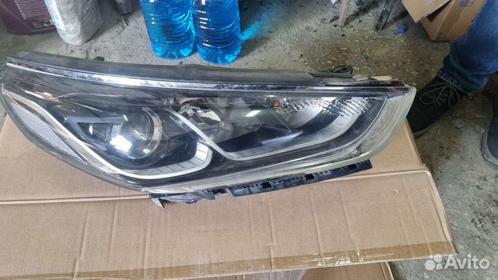 Фара Hyundai Sonata 7. Правая. 2019 год