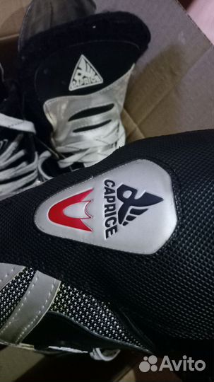 Коньки хоккейные мужские и женские 45 и 35 размер