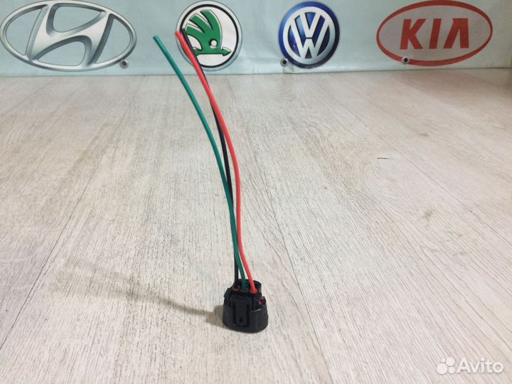 Разъем генератора 3 контакта Солярис Рио 3 Rio