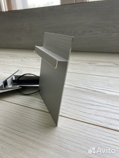 Теневой (скрытый) плинтус