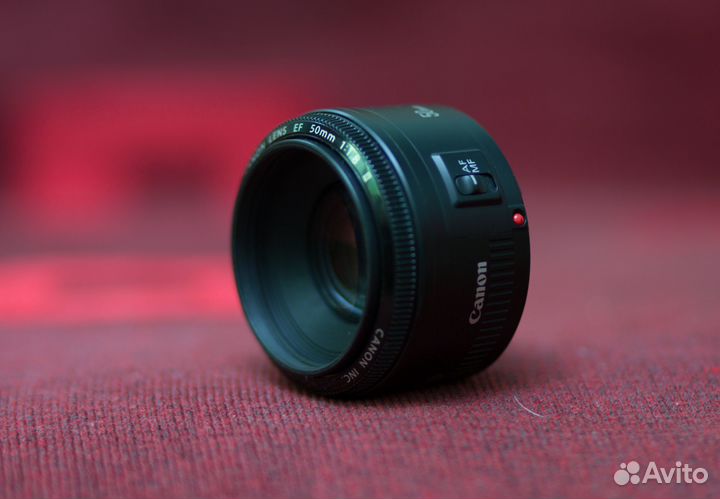 Объектив canon 50mm 1 8