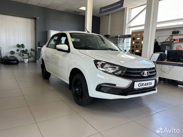 LADA Granta, 2023