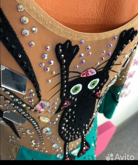 Купальник для художественной гимнастики