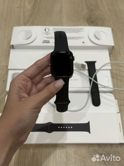 Apple watch 6 44 mm, 97 акб