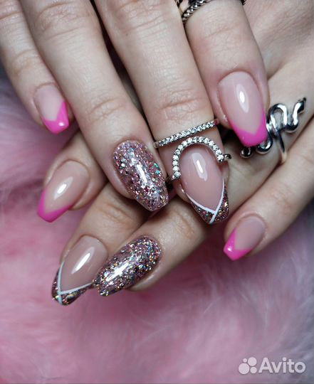 Мастер маникюра, укрепление гелем, дизайн ногтей