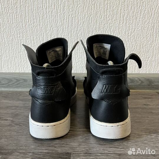 Nike Vandalised LX оригинал 40