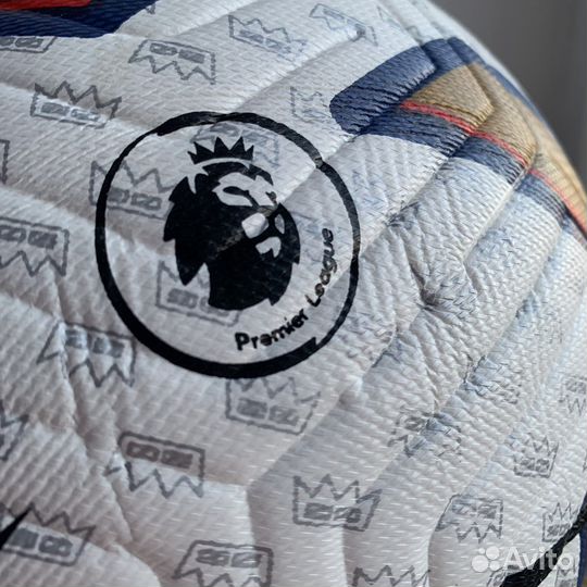 Футбольный мяч