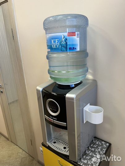 Кулер для воды