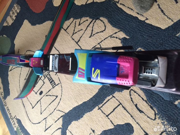 Горные лыжи Salomon + крепления