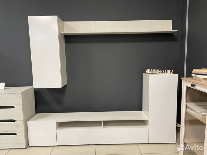 Стенка в гостиную