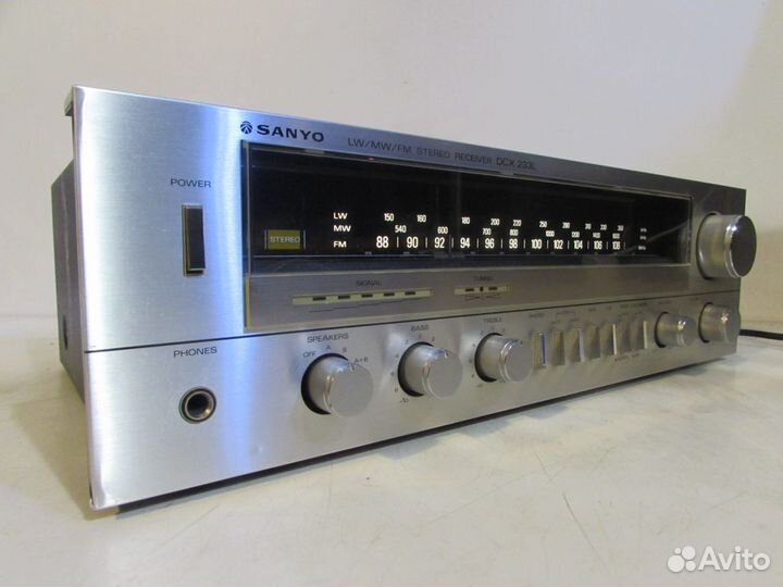 Sanyo DCX 233L Стерео Ресивер Japan