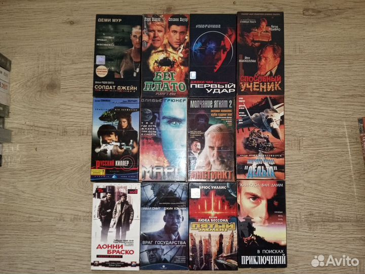 Видеокассеты VHS, много