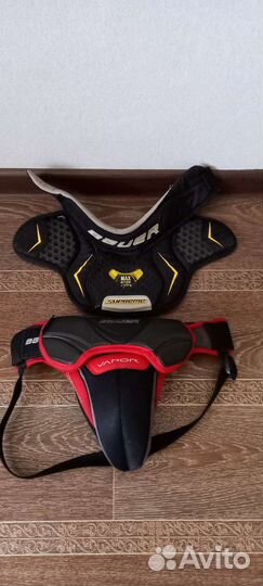 Вратарская хоккейная форма