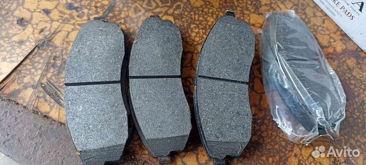 Колодки тормозные передние kujiwa