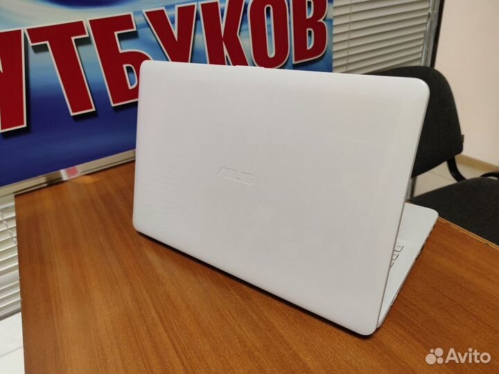 Ноутбук игровой Asus бу / ssd / core i3 / гарантия