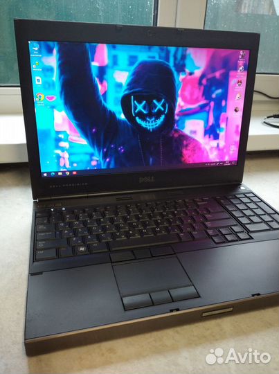 Ноутбук i7 Dell