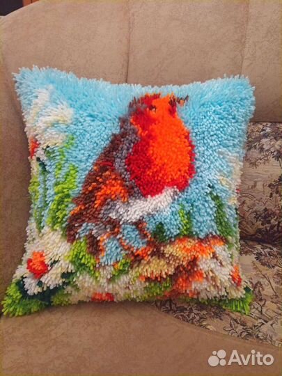 Декоративная подушка