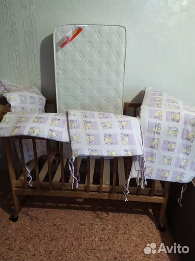 Продам детскую кроватку