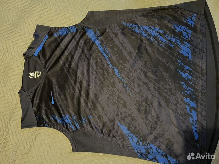 Спортивные майки Adidas, Nike