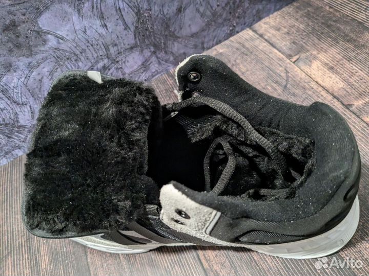 Зимние кроссовки Adidas Niteball