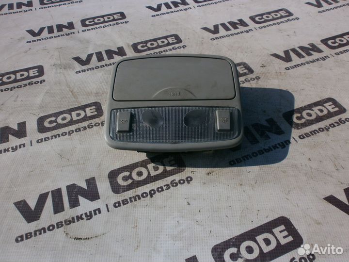 Плафон внутреннего освещения салона Киа Спектра