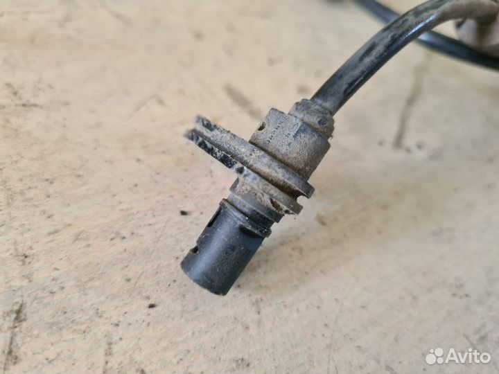 Датчик ABS задний Nissan Tiida C11 2012