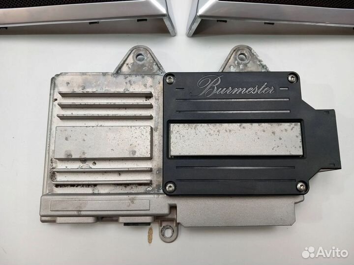 Усилитель музыки Porsche Burmester