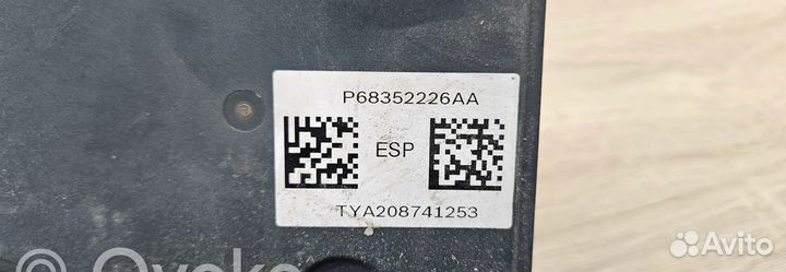 Блок абс, P68352226AA Chrysler Pacifica 2017- года