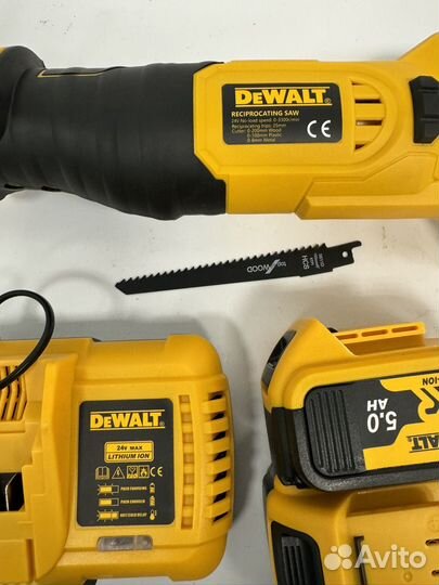 Сабельная пила dewalt