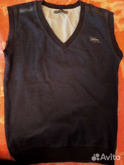 Жилетка для мальчика 134 140