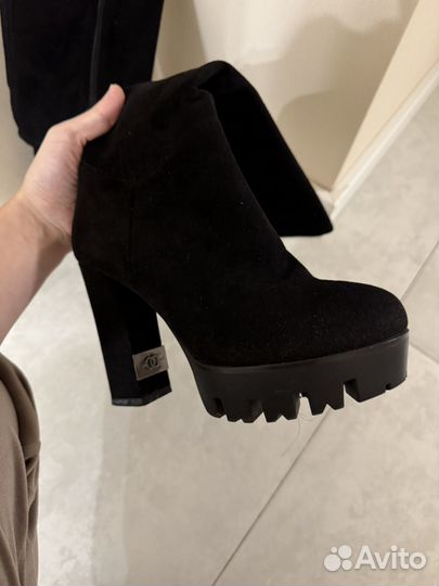 Сапоги женские весенние