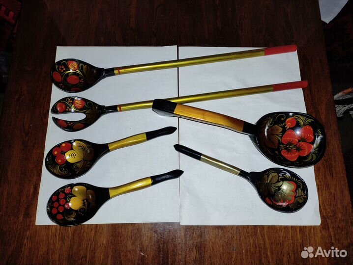 Деревянные ложки Хохлома