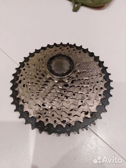 Кассета Shimano SLX M7000 11 скоростей как новая