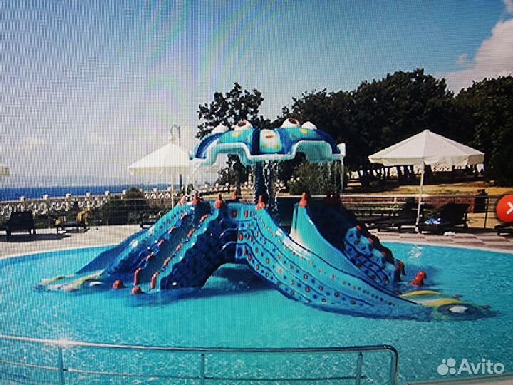 Детская горка в бассейн