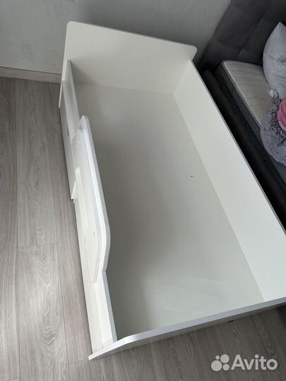 Продам детскую кровать