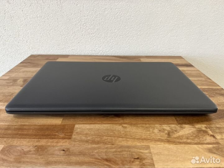 Мощный HP Full HD Core i3-7020U 8Gb DDR4 SSD+500Gb