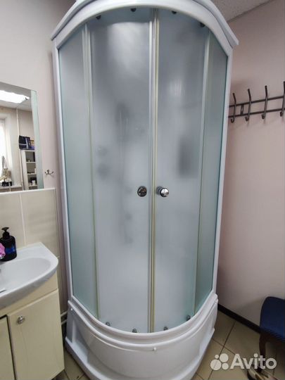 Душевая кабина