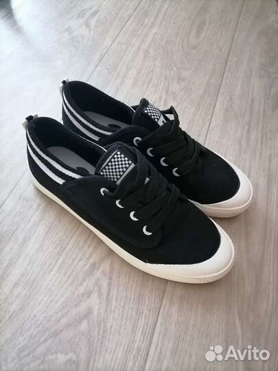 Кеды новые