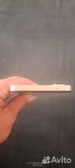 Мобильные телефоны