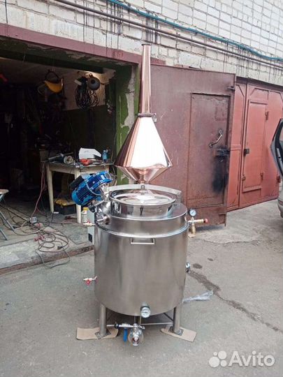 Медное оборудование, шлемы, конусы, крышки