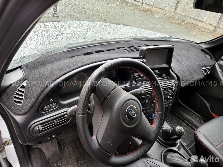 Накидка на панель Лада Нива Тревел Travel карпет