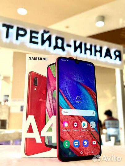 Samsung Galaxy A40, 4/64 ГБ