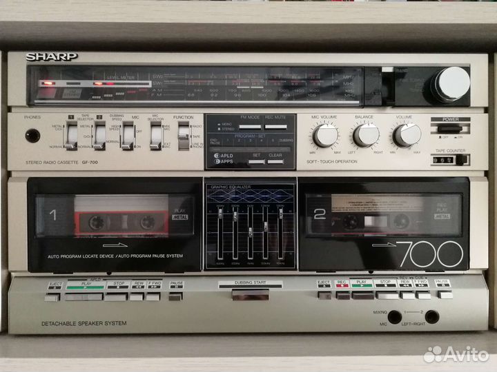 Кассетная магнитола Sharp GF 700 gold