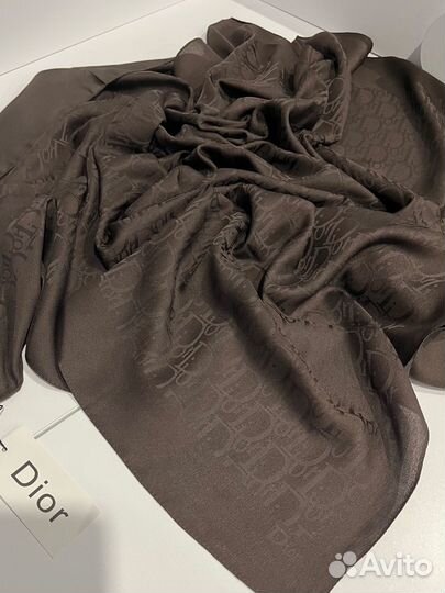 Шелковый платок Dior оттенок темный шоколад