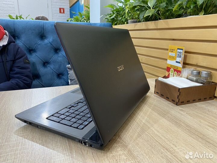 Гигантский Acer 17”/i5/8GB/SSD/Для всех задач