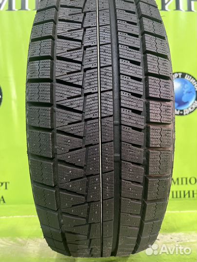 Bridgestone Blizzak Revo GZ 225/55 R17 97Q