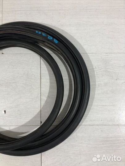 Уплотнитель двери задний правый chevrolet aveo T25